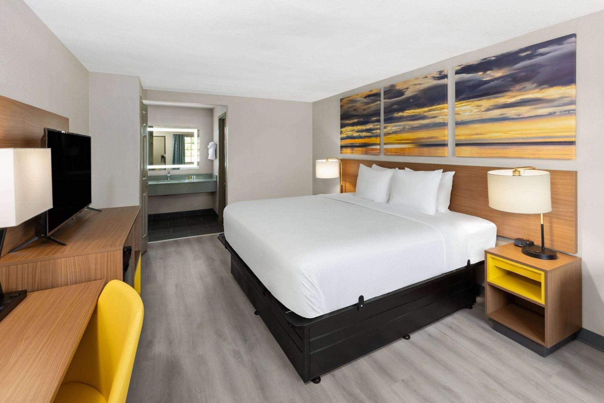Days Inn & Suites By Wyndham Виксбург Экстерьер фото